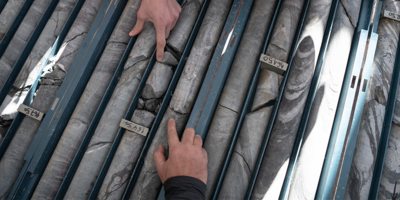 Evaluating rock structure before drilling