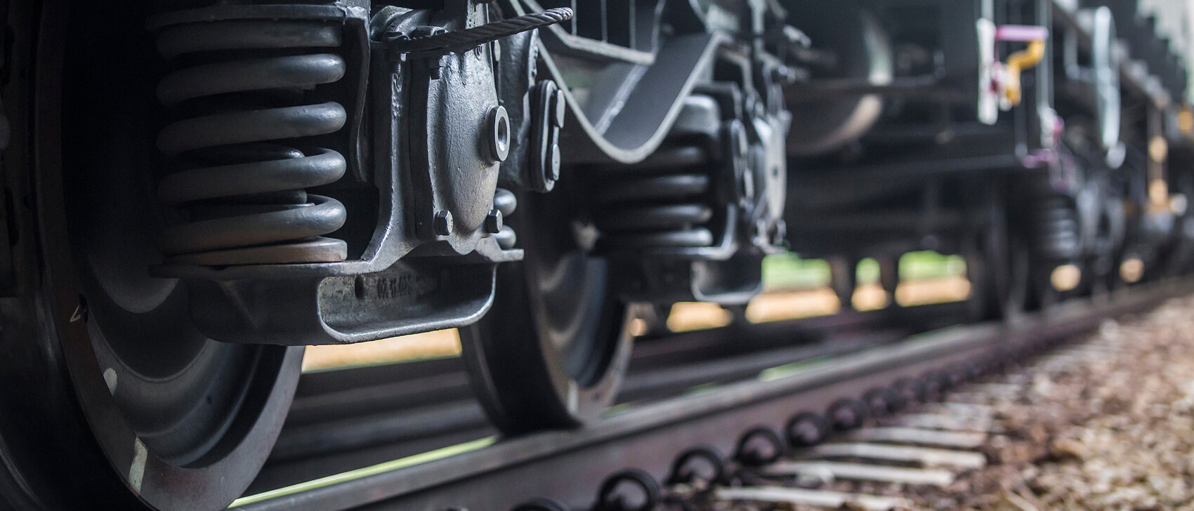 Preventive NDT methods for railway line bolts, train axels and wheels